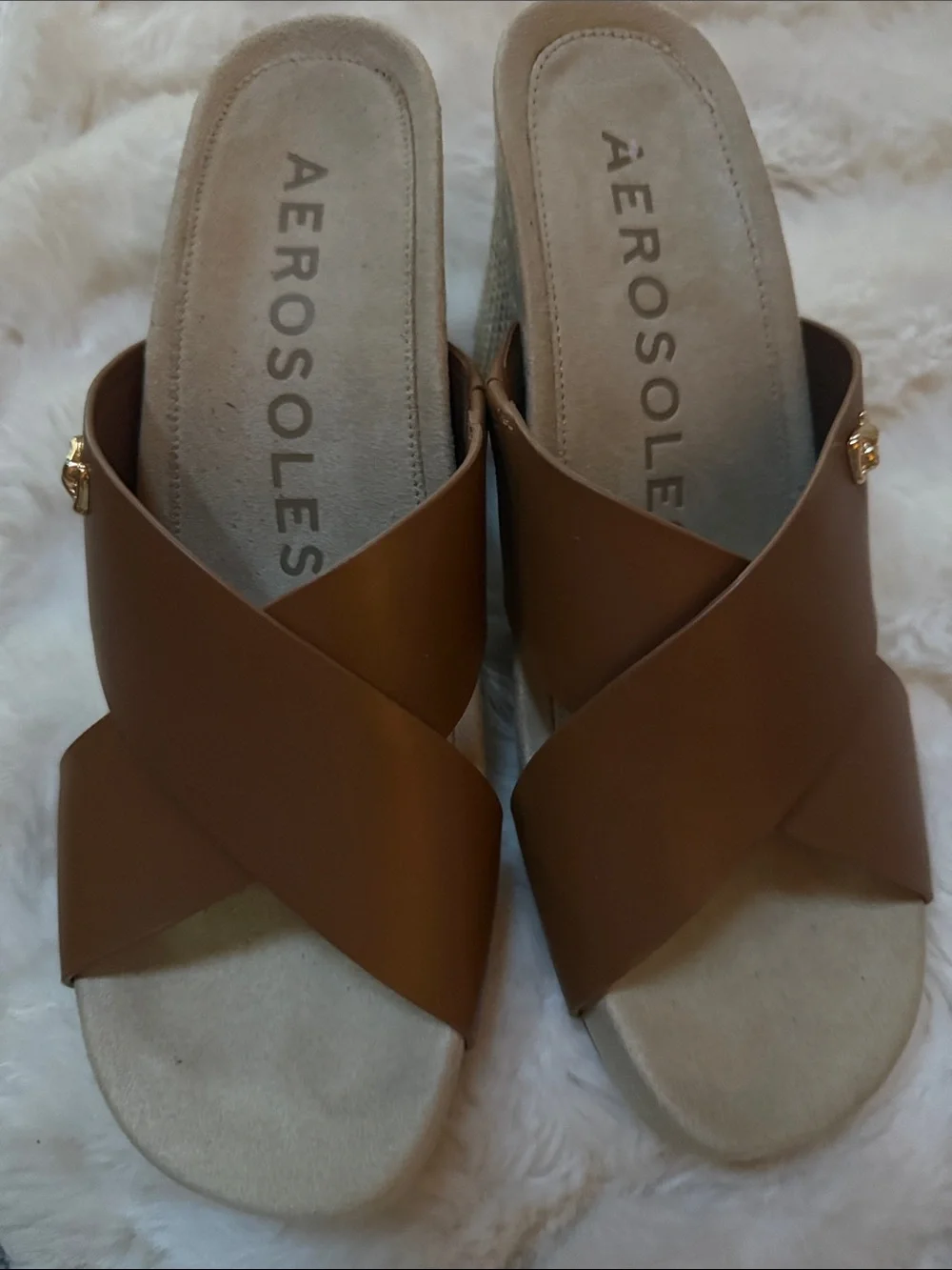 AEROSOLES Brown Cross-Band Wedge Sandals with Gold Accent